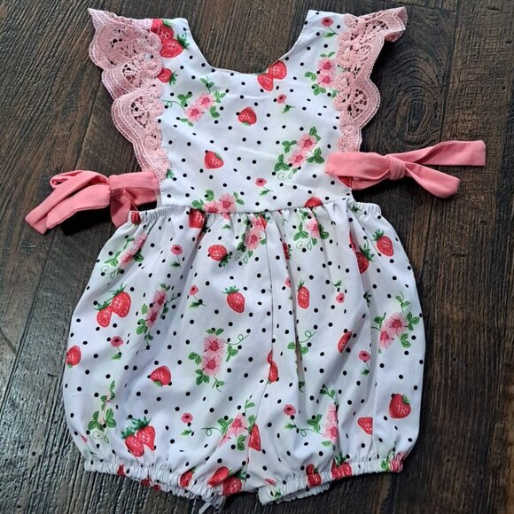 Baby girls romper - Picture 1 of 1